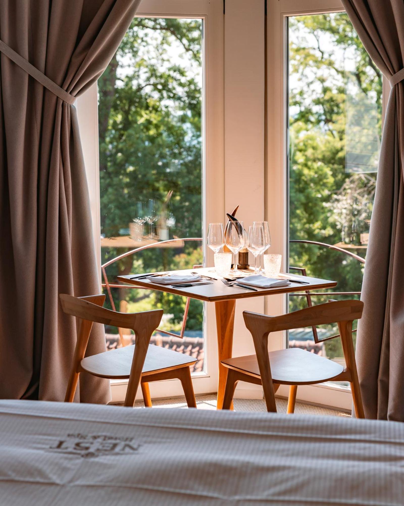 Ne5T Hotel & Spa Намюр Екстериор снимка