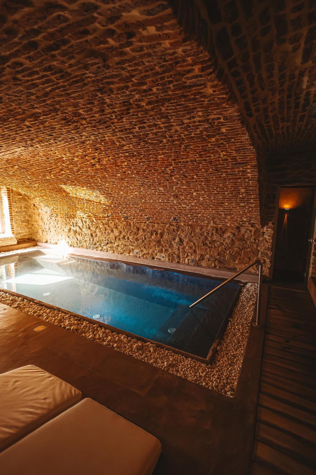 Ne5T Hotel & Spa Намюр Екстериор снимка
