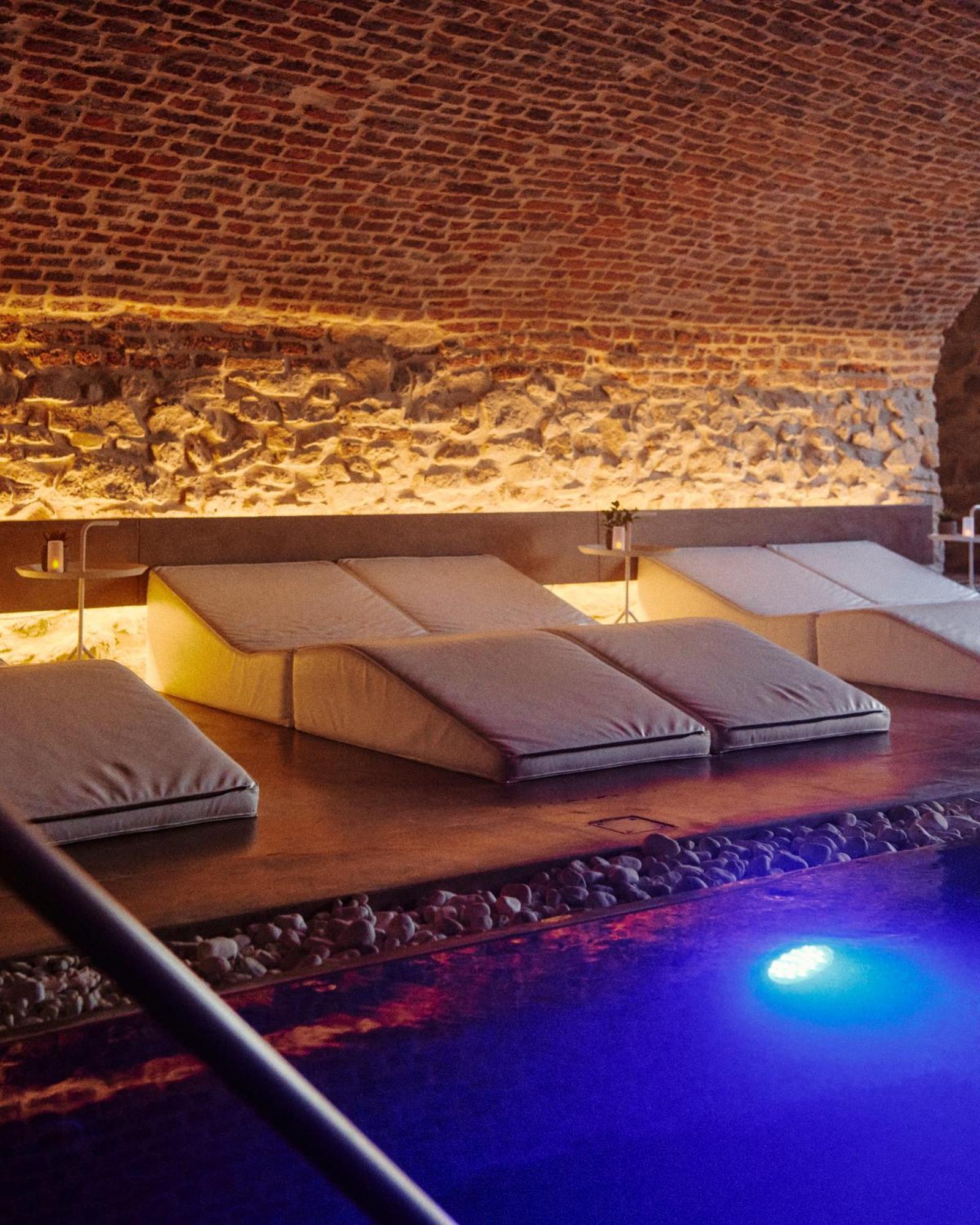Ne5T Hotel & Spa Намюр Екстериор снимка